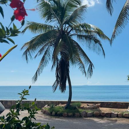 La Petite Maison And Sea Splash Baie Sainte Anne エクステリア 写真