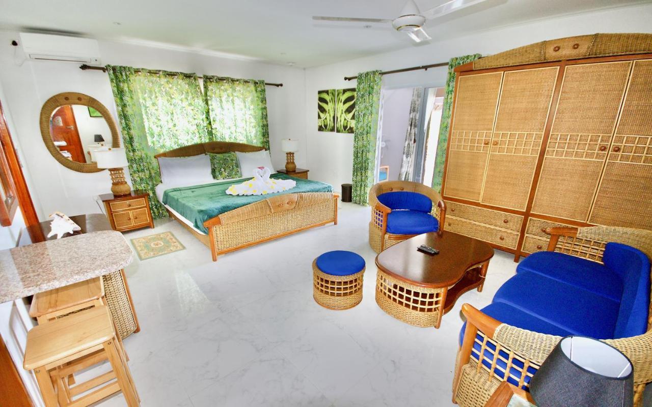 La Petite Maison And Sea Splash Baie Sainte Anne エクステリア 写真